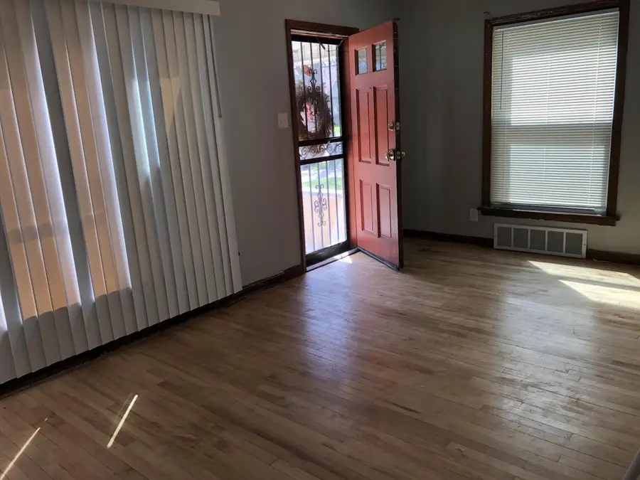 3955 N 30th STREET N #3957, Milwaukee, WI 53216 - #2