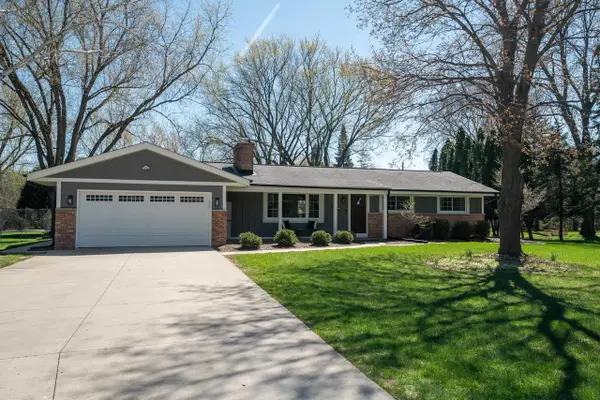 7119 W Freistadt ROAD, Mequon, WI 53092