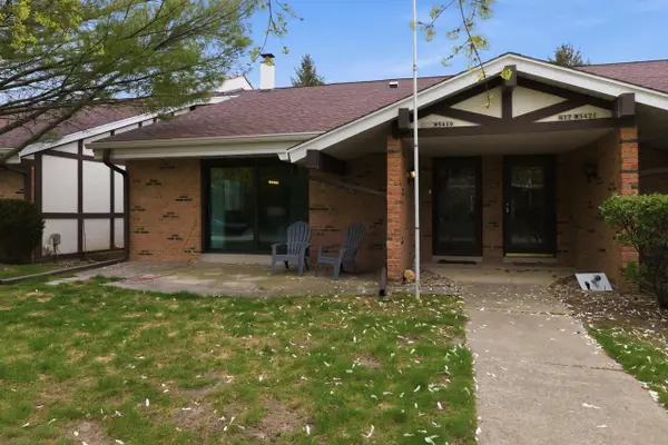 N17W5419 Garfield COURT #6, Cedarburg, WI 53012