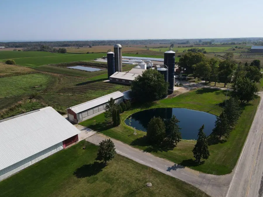 8223 Middle ROAD, Oostburg, WI 53070 - #3