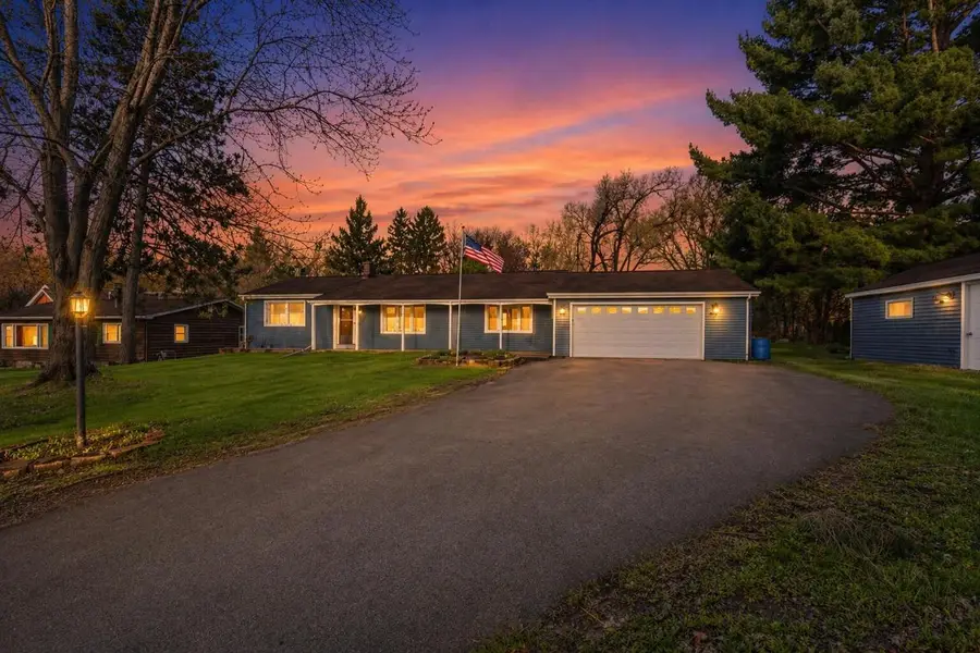 W377S3527 School Section Lake DRIVE, Dousman, WI 53118 - #2