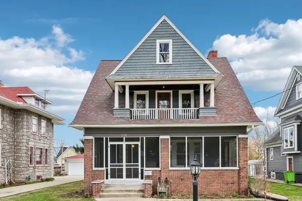 136 Teddy AVENUE, Hartford, WI 53027