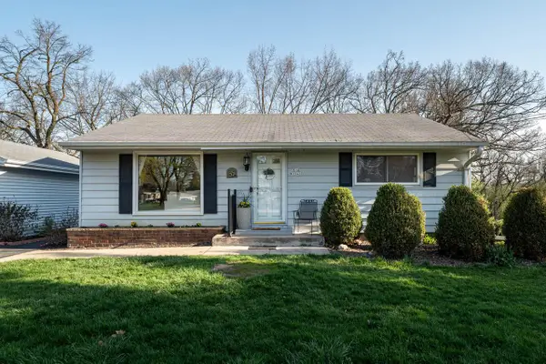 S14W22426 National AVENUE, Waukesha, WI 53186