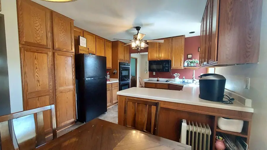 15415 W Fenway DRIVE, New Berlin, WI 53151 - #2