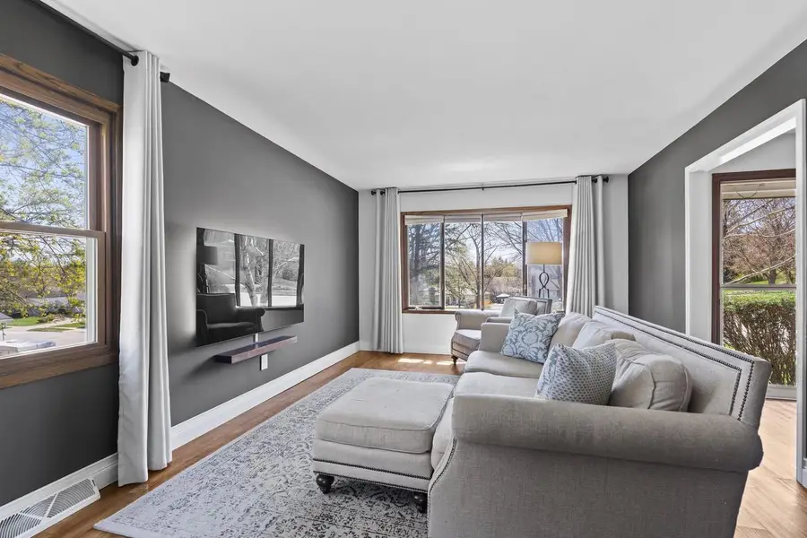 2904 Tensleep TERRACE, Waukesha, WI 53188 - #3