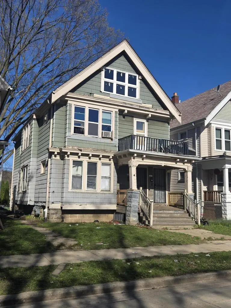 3415 24th STREET #3417, Milwaukee, WI 53206 - #1