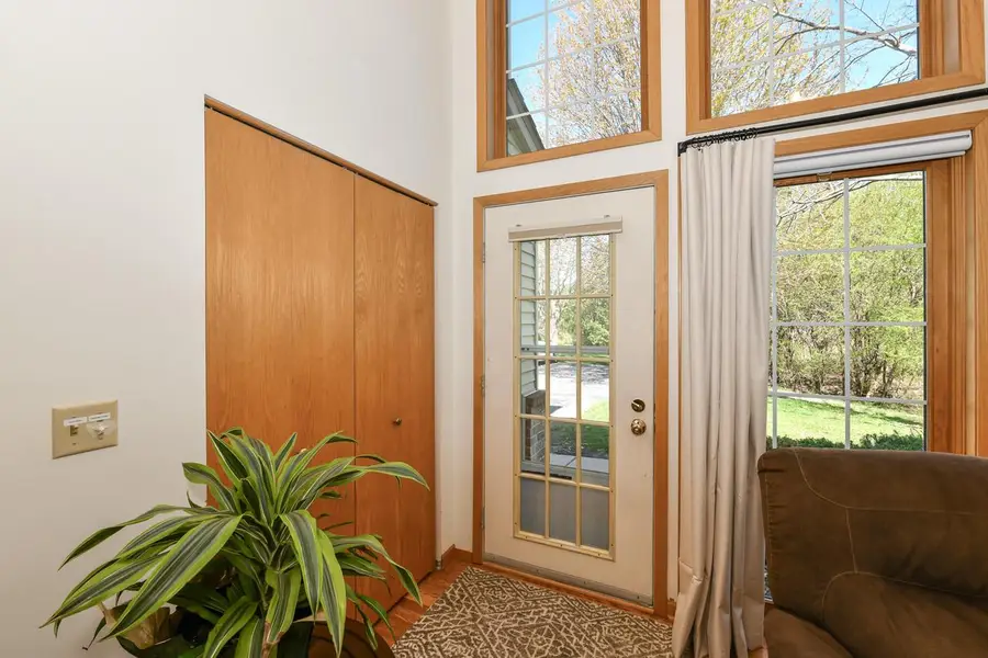 2409 Fox River PARKWAY #C, Waukesha, WI 53189 - #3