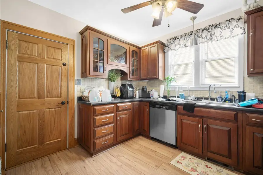 2164 56th STREET, Milwaukee, WI 53208 - #3