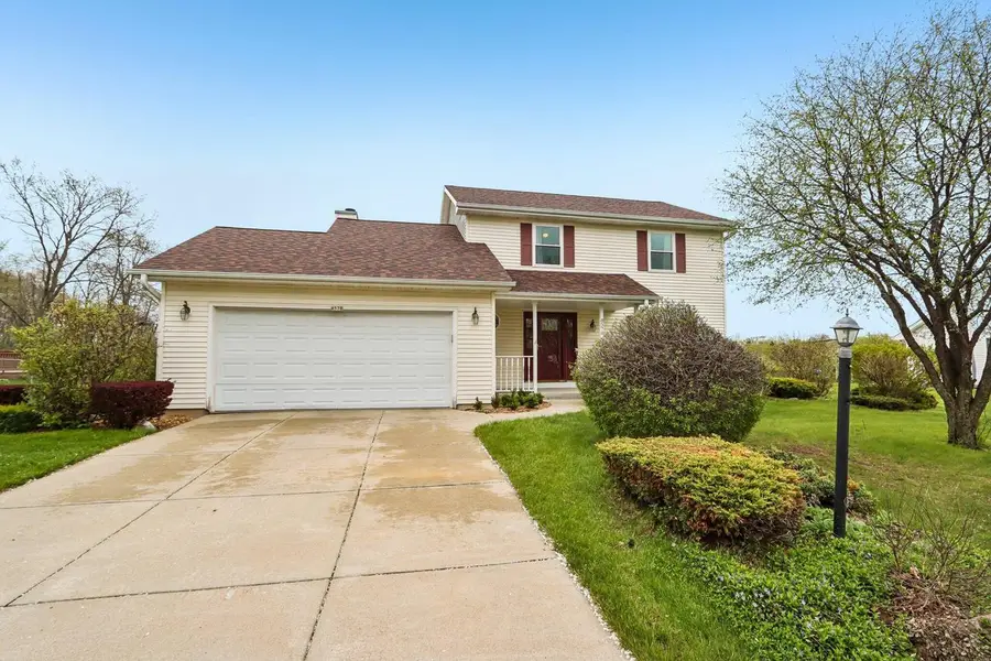 8570 Whitney DRIVE, Oak Creek, WI 53154 - #3