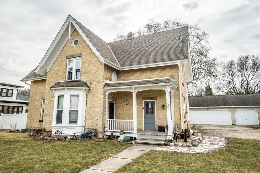 308 Kettle Moraine S DRIVE, Slinger, WI 53086 - #3