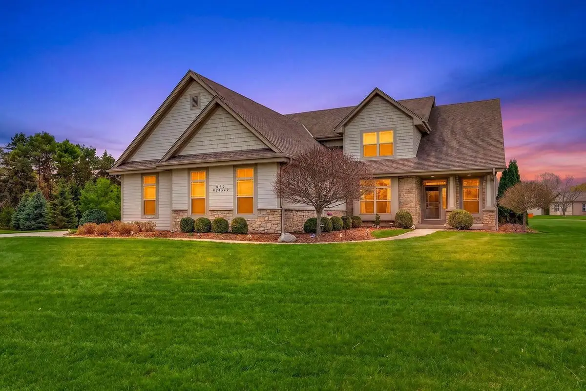 N72W24549 Swanson COURT, Sussex, WI 53089 - #1