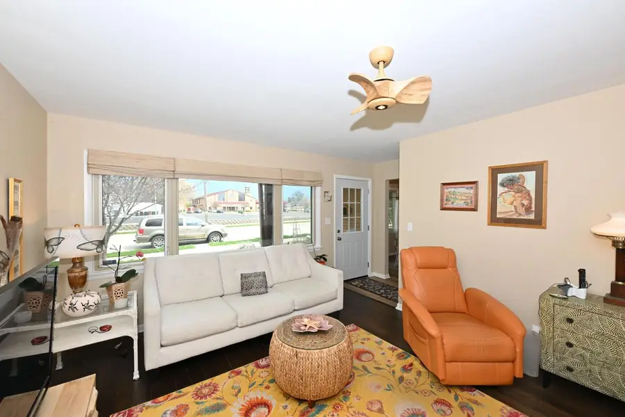 817 Montana AVENUE, South Milwaukee, WI 53172 - #3