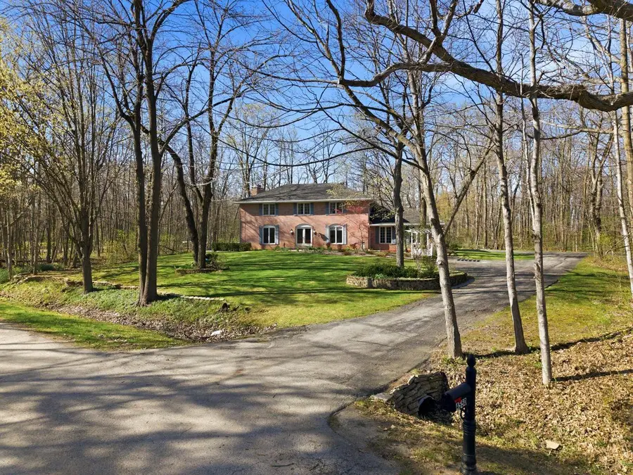 4550 Thorncrest DRIVE, Franklin, WI 53132 - #2