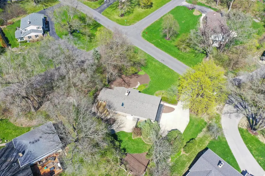 1565 Green Valley BOULEVARD, Brookfield, WI 53045 - #2