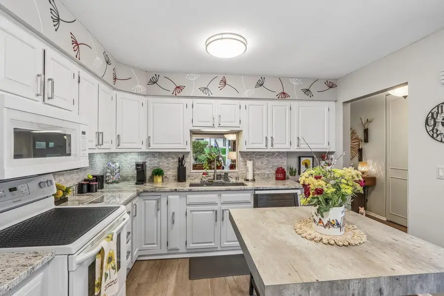 11013 N Elder Tree COURT, Mequon, WI 53092 - #3