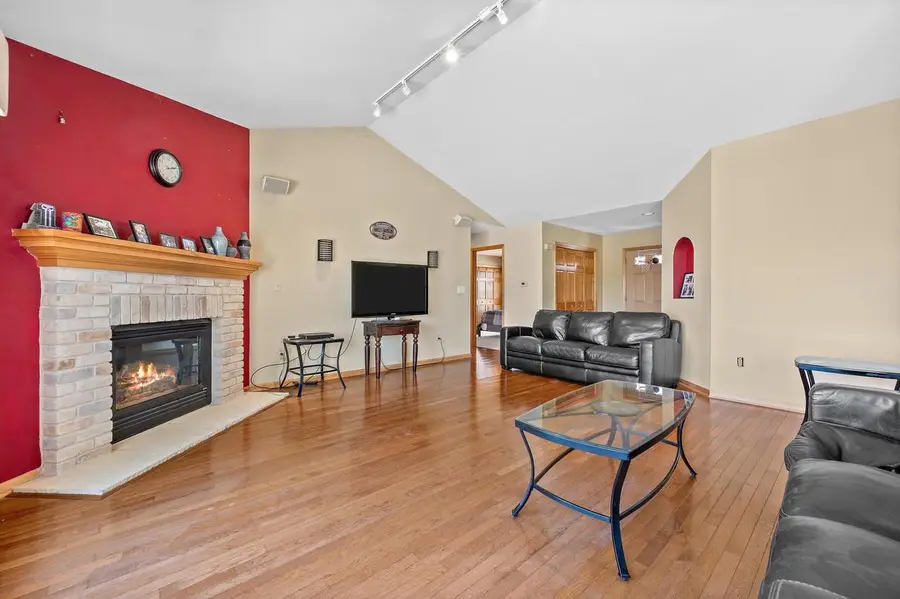 W143N9702 Amber DRIVE, Germantown, WI 53022 - #3