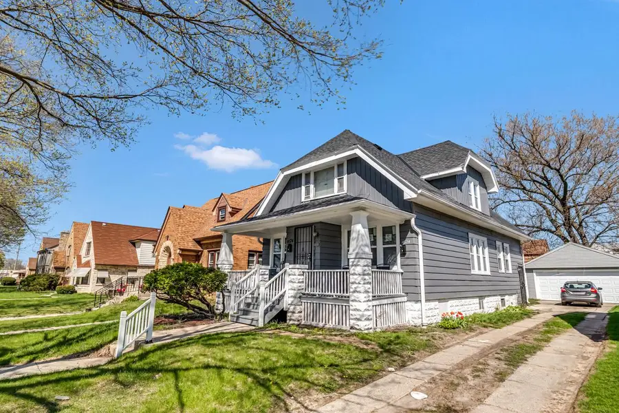 4574 N 24th STREET, Milwaukee, WI 53209 - #2