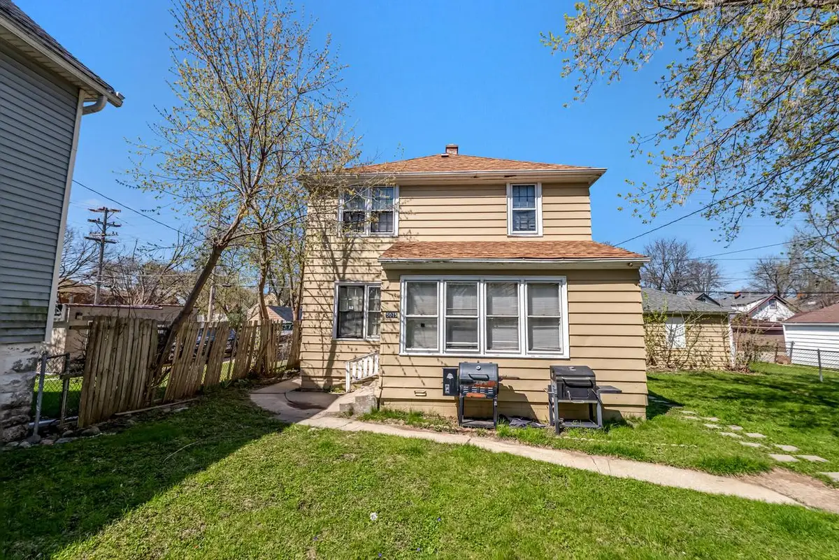 5015 N 38th STREET, Milwaukee, WI 53209 - #1