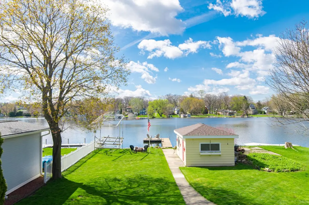 N29W27397 Peninsula DRIVE, Pewaukee, WI 53072 - #1