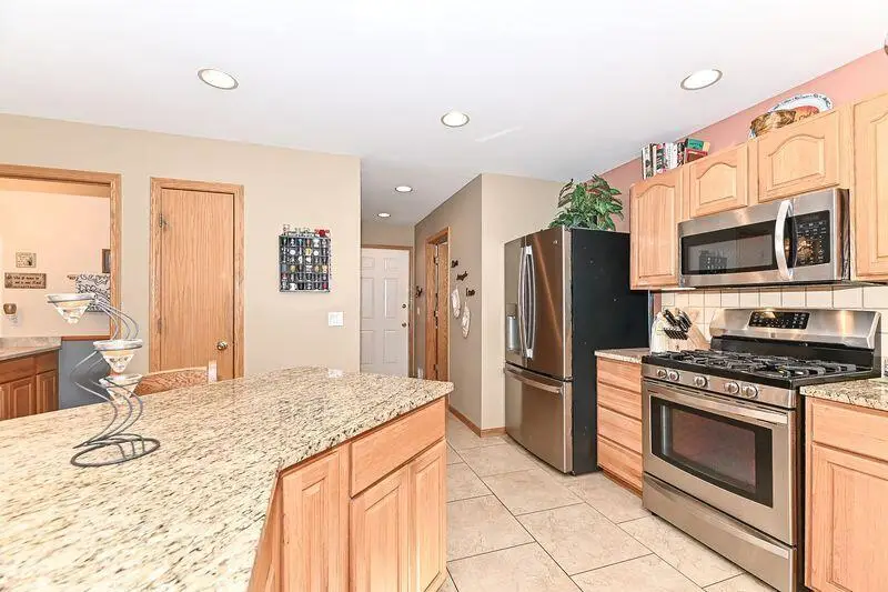 334 E Puerner STREET, Jefferson, WI 53549 - #3