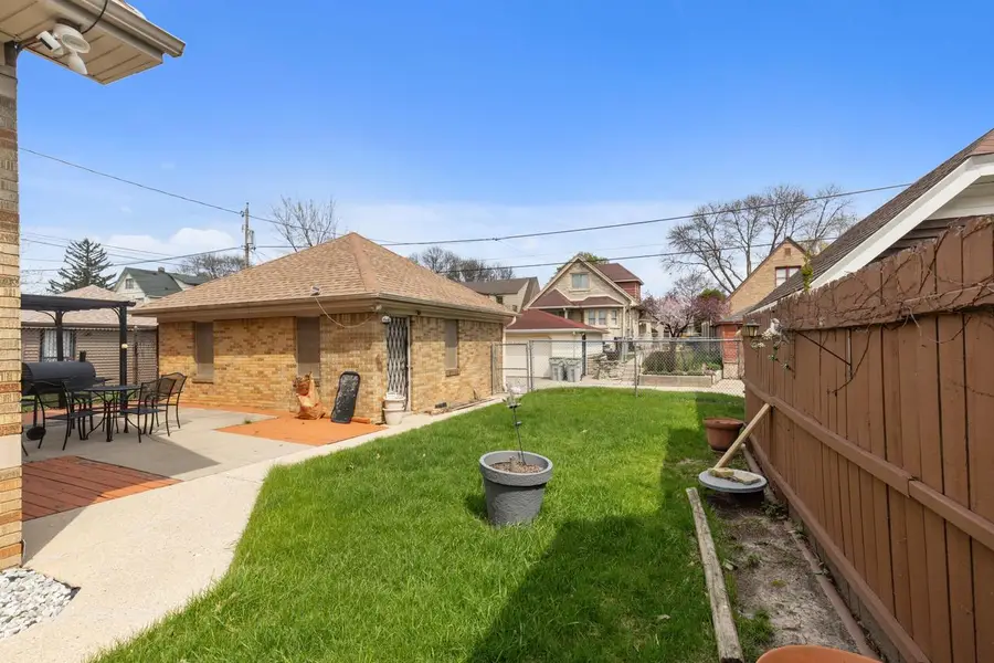 4230 25th STREET, Milwaukee, WI 53209 - #2