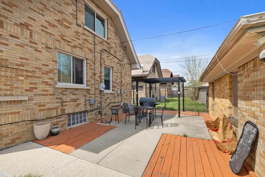 4230 25th STREET, Milwaukee, WI 53209 - #3