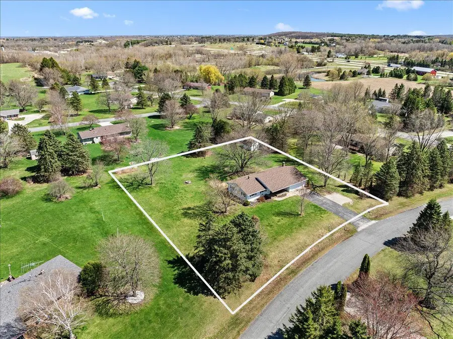 W6392 Judy DRIVE, Plymouth, WI 53073 - #2