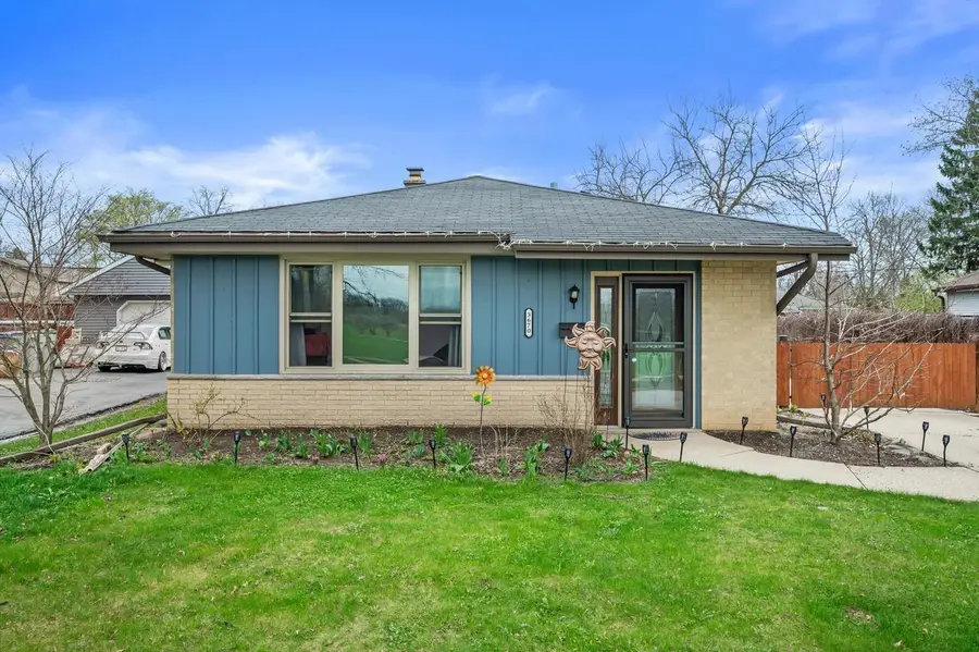 3670 S 97th STREET, Milwaukee, WI 53228 - #2