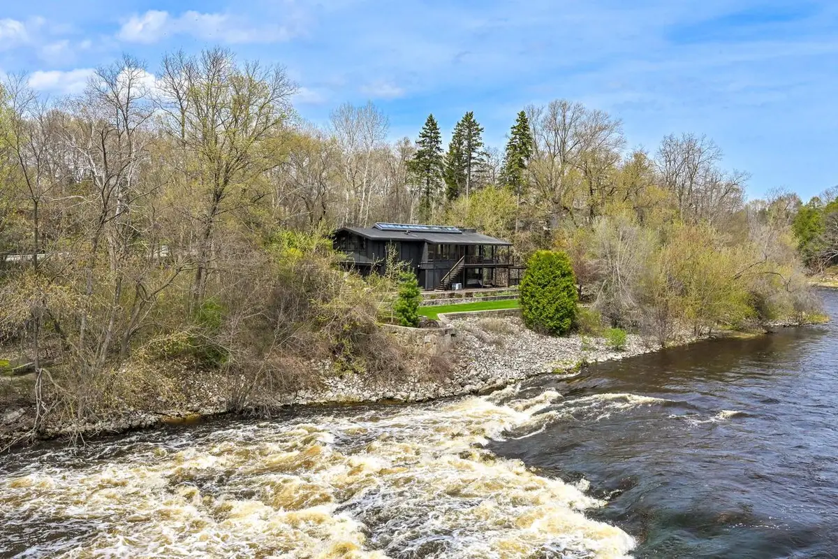 1802 S Green Bay ROAD, Grafton, WI 53024 - #1