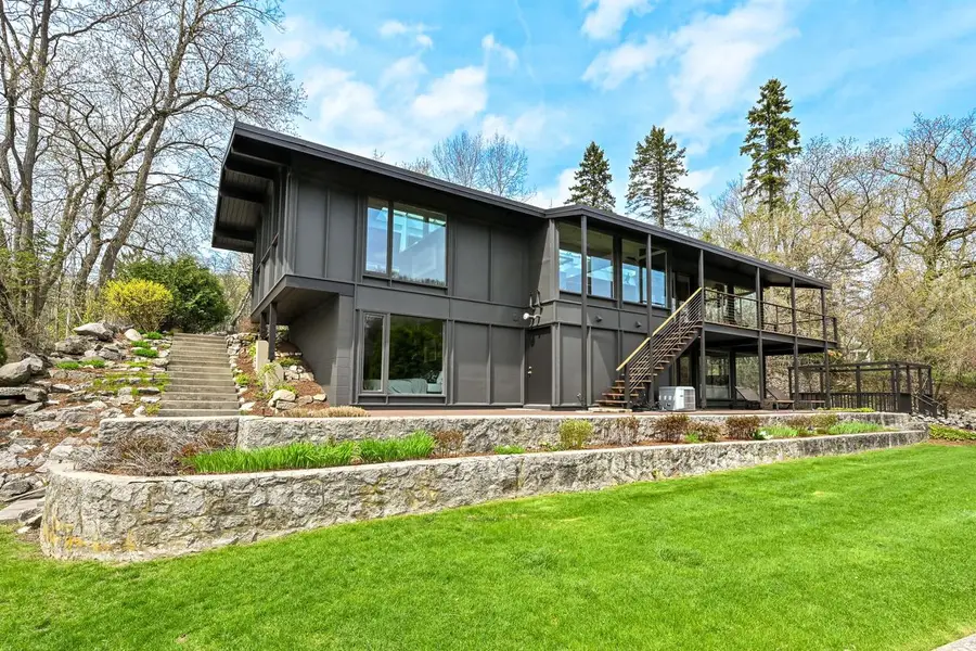 1802 S Green Bay ROAD, Grafton, WI 53024 - #2