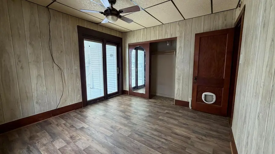 1520 Columbus STREET, Manitowoc, WI 54220 - #3