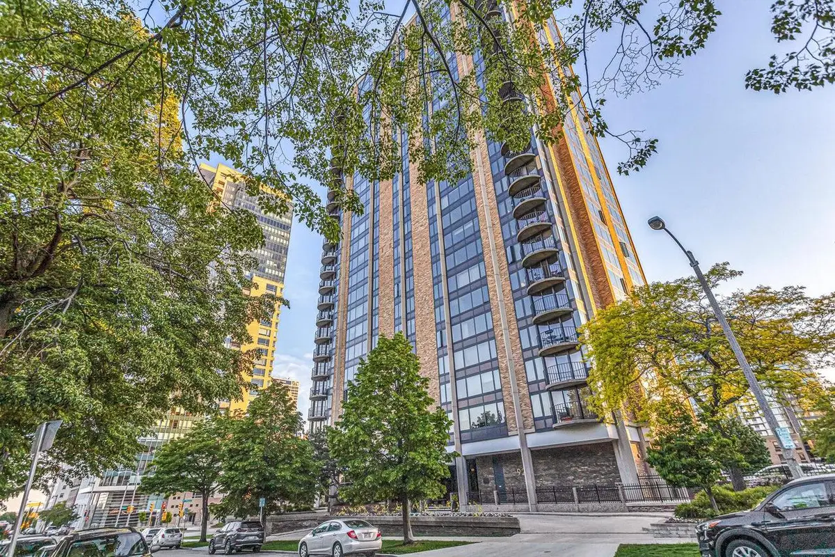 929 Astor STREET #605, Milwaukee, WI 53202 - #1