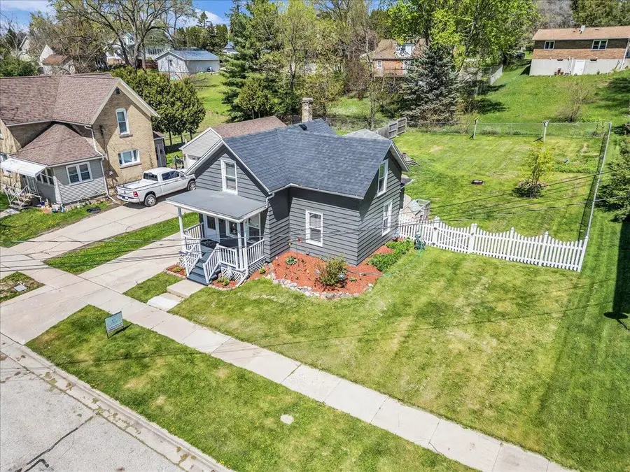 235 Woolcock STREET, Jefferson, WI 53549 - #3