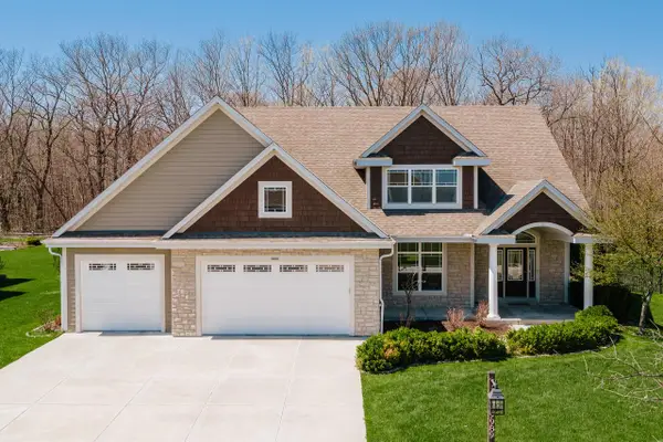 9989 S 31st STREET, Franklin, WI 53132