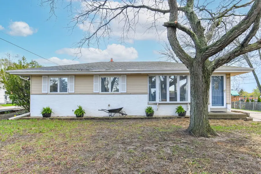 5564 S 33rd STREET, Milwaukee, WI 53221 - #2