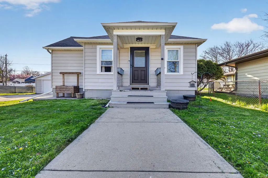 5973 S Elaine AVENUE, Cudahy, WI 53110 - #1