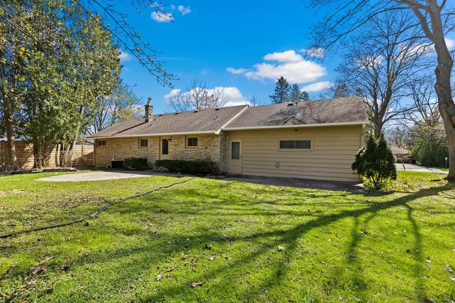 8727 Kildeer COURT, Brown Deer, WI 53209 - #2