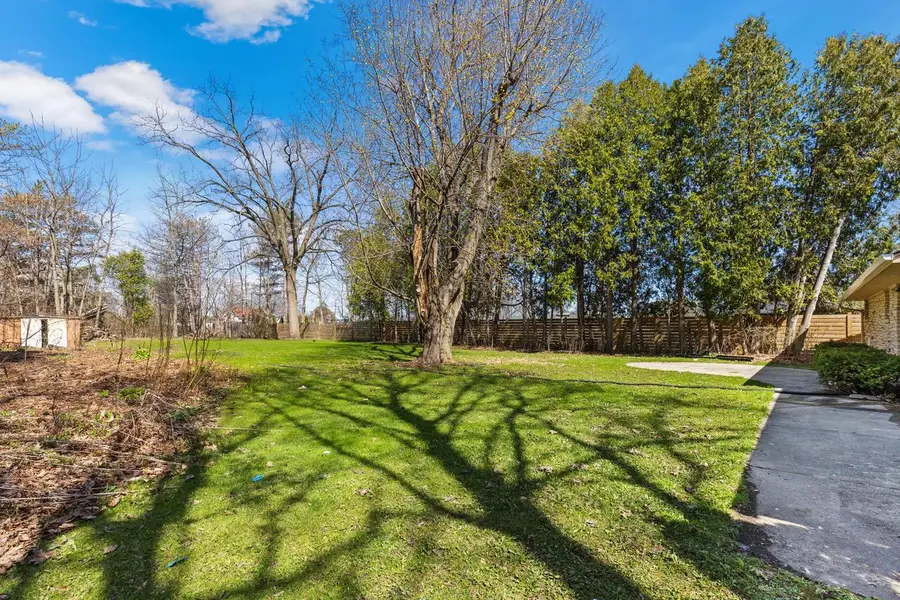 8727 Kildeer COURT, Brown Deer, WI 53209 - #3