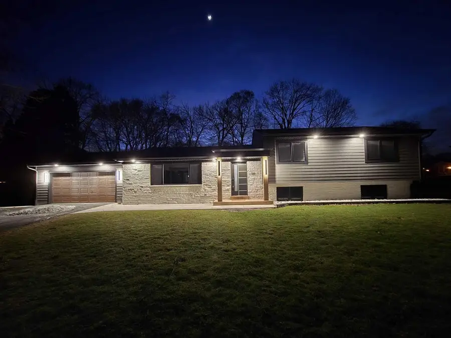 2125 Donmar LANE, Brookfield, WI 53005 - #3
