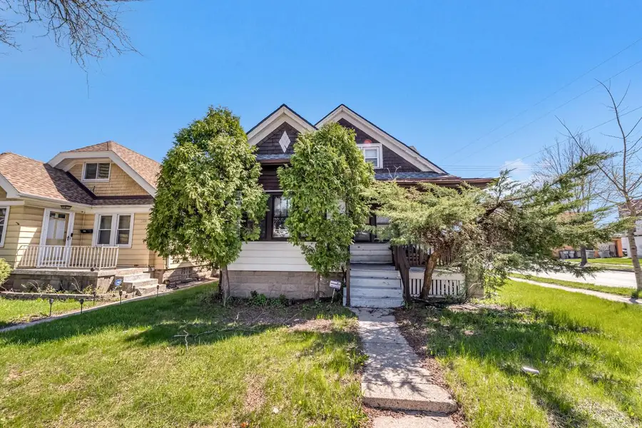 3402 N 36th STREET, Milwaukee, WI 53216 - #2