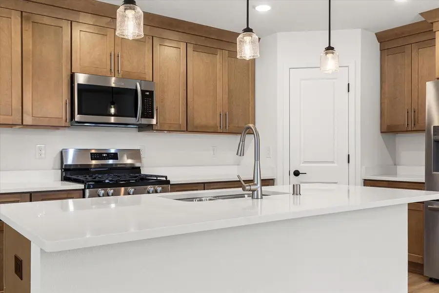 512 Hunter Oaks BOULEVARD #901, Watertown, WI 53094 - #3