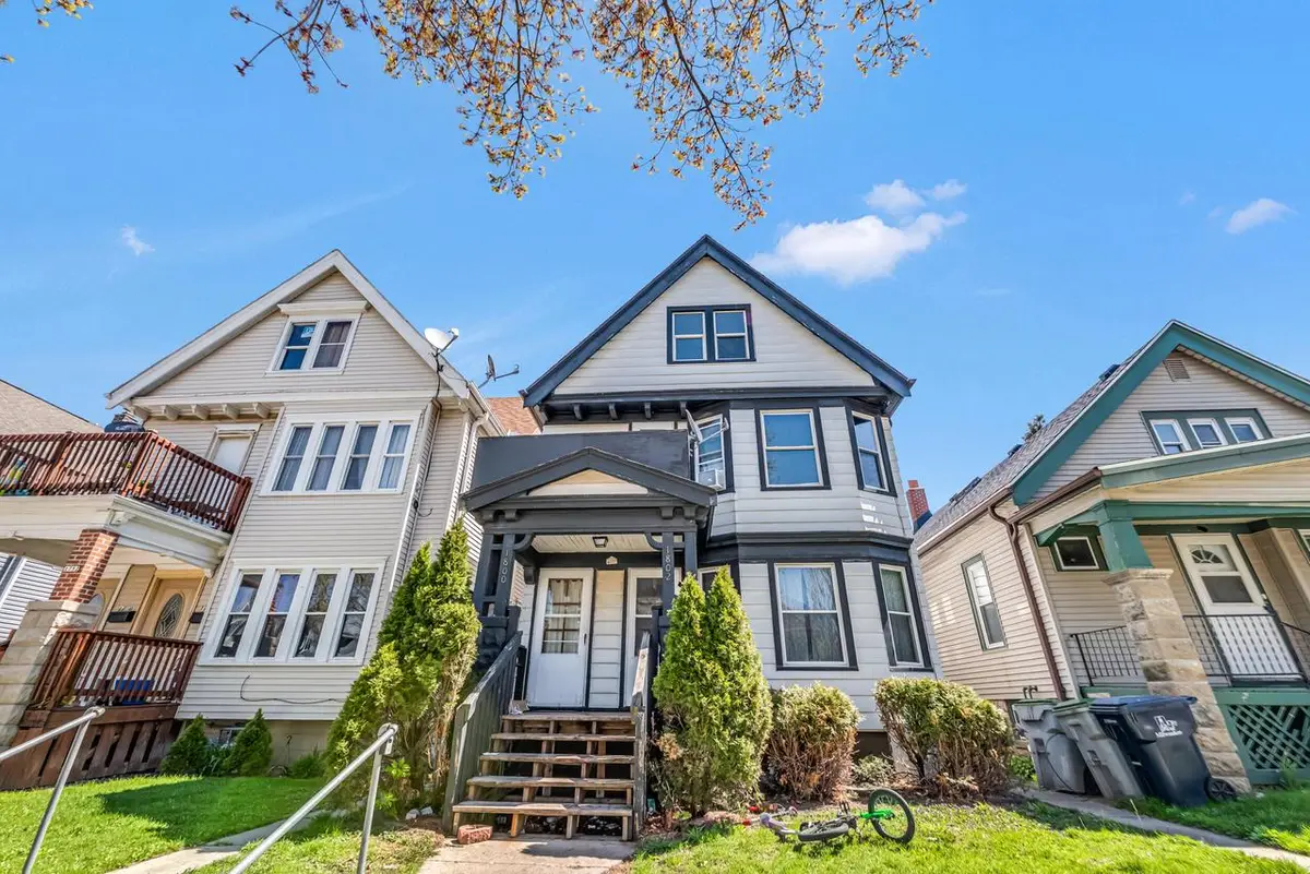 1800 S 29th STREET #1802, Milwaukee, WI 53215 - #1