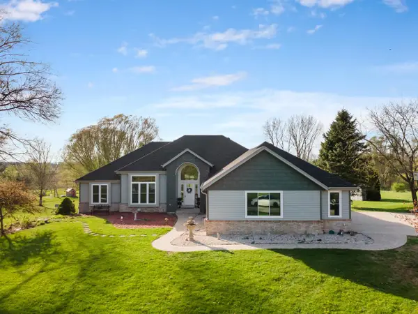 W1578 Marsh ROAD, Palmyra, WI 53156