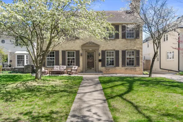 6060 Bay Ridge AVENUE, Whitefish Bay, WI 53217