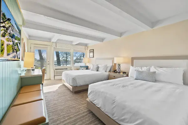 269 Fontana BOULEVARD #1418, Fontana, WI 53125