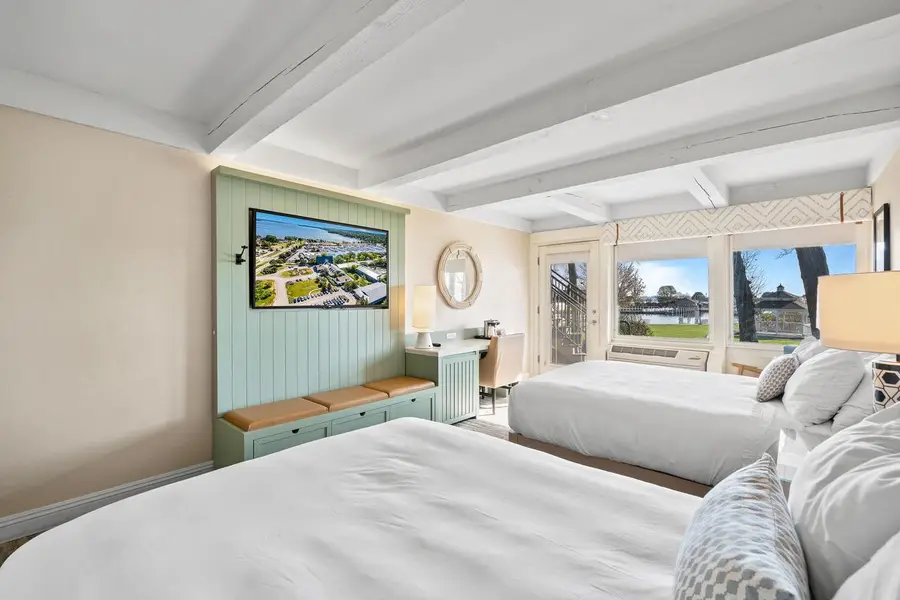 269 Fontana BOULEVARD #1418, Fontana, WI 53125 - #3