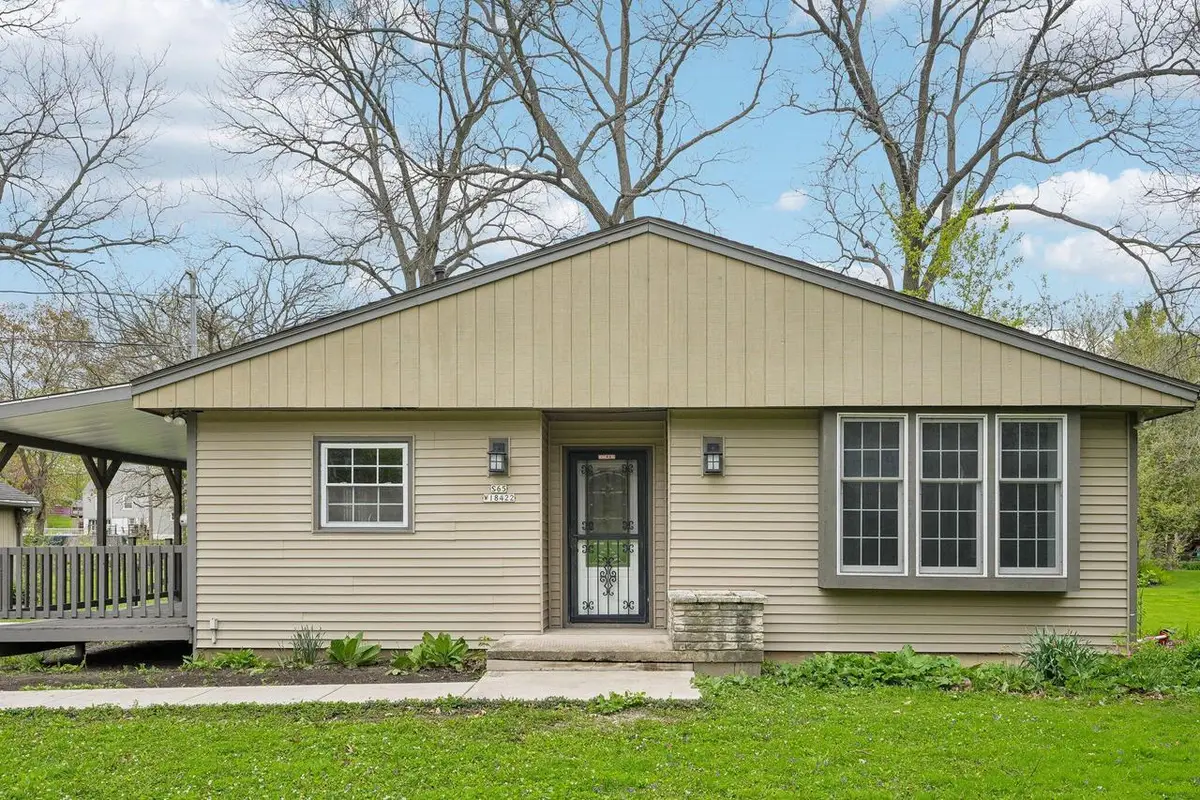 S65W18422 Ruby DRIVE, Muskego, WI 53150 - #1