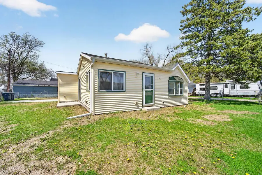 2412 Eaton LANE, Mount Pleasant, WI 53404 - #2