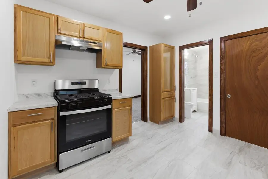 3206 E Grange AVENUE, Cudahy, WI 53110 - #3