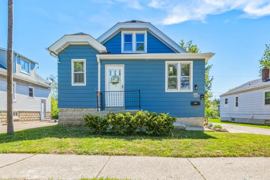 4916 N 56th STREET, Milwaukee, WI 53218 - #2